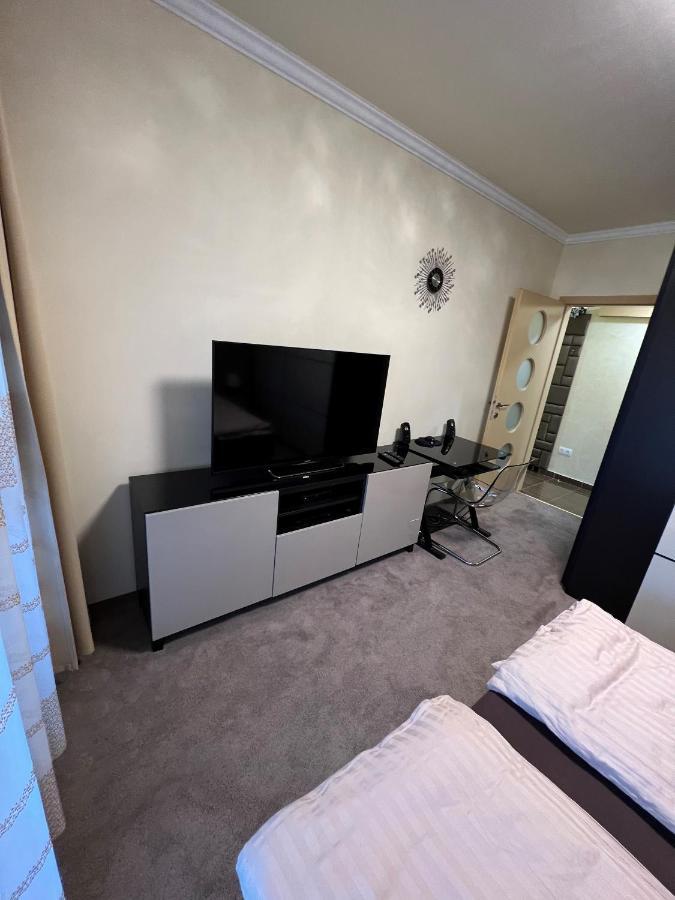 Parizsi Udvar Premium Apartman Apartment Debrecen Bagian luar foto